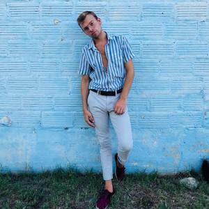 Meet your Posher, Jeffrey